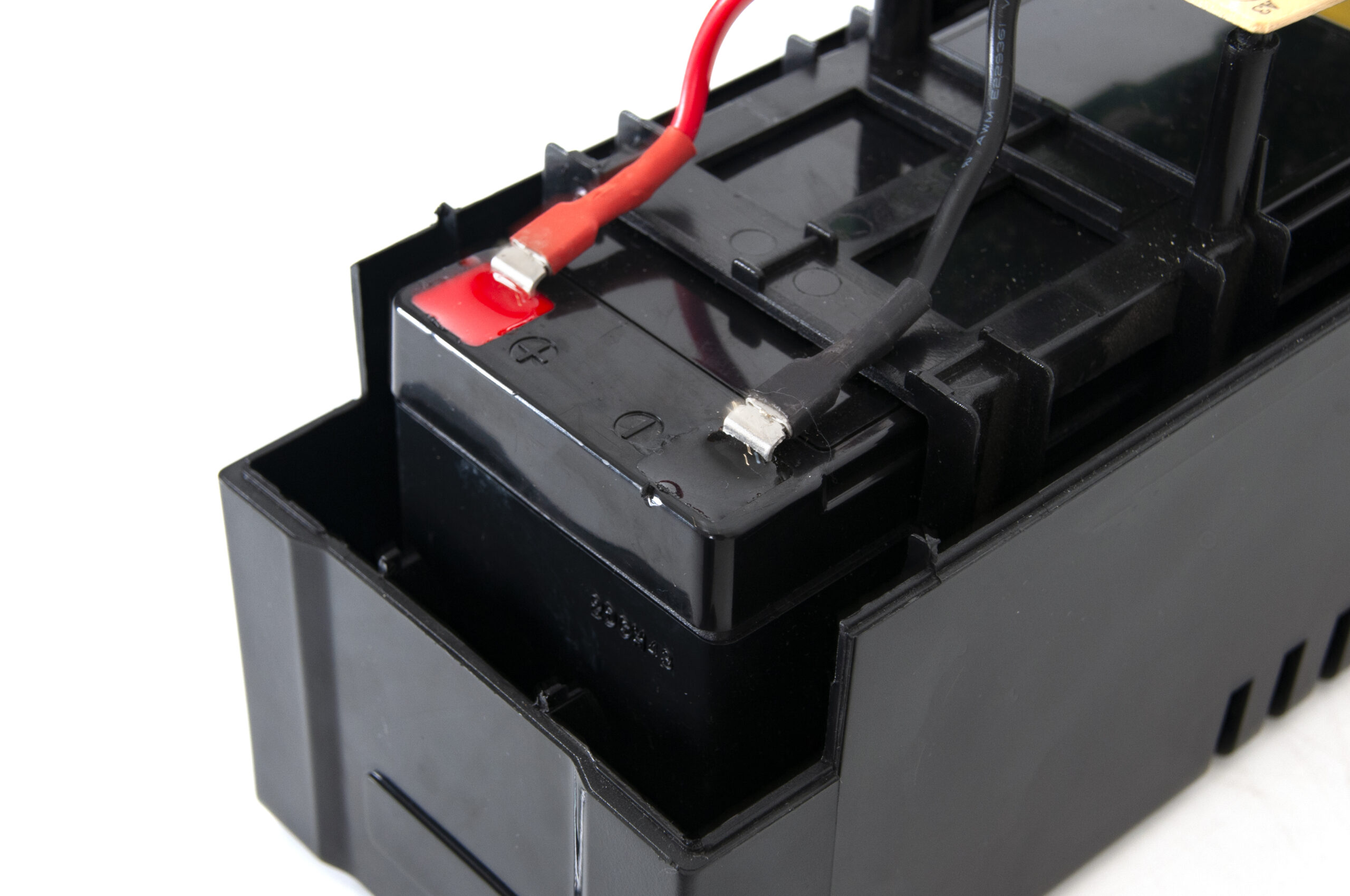 EW2110 Internal Battery Series Line Interactive UPS (500-1000VA)